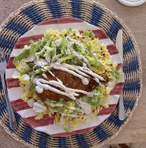 Cæsarsalat med pasta