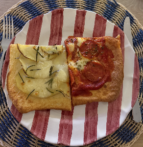 Glutenfri hytteost pizza